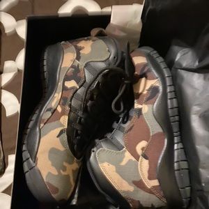 Size 9 Jordan 10 Retro Woodland Camo 2019